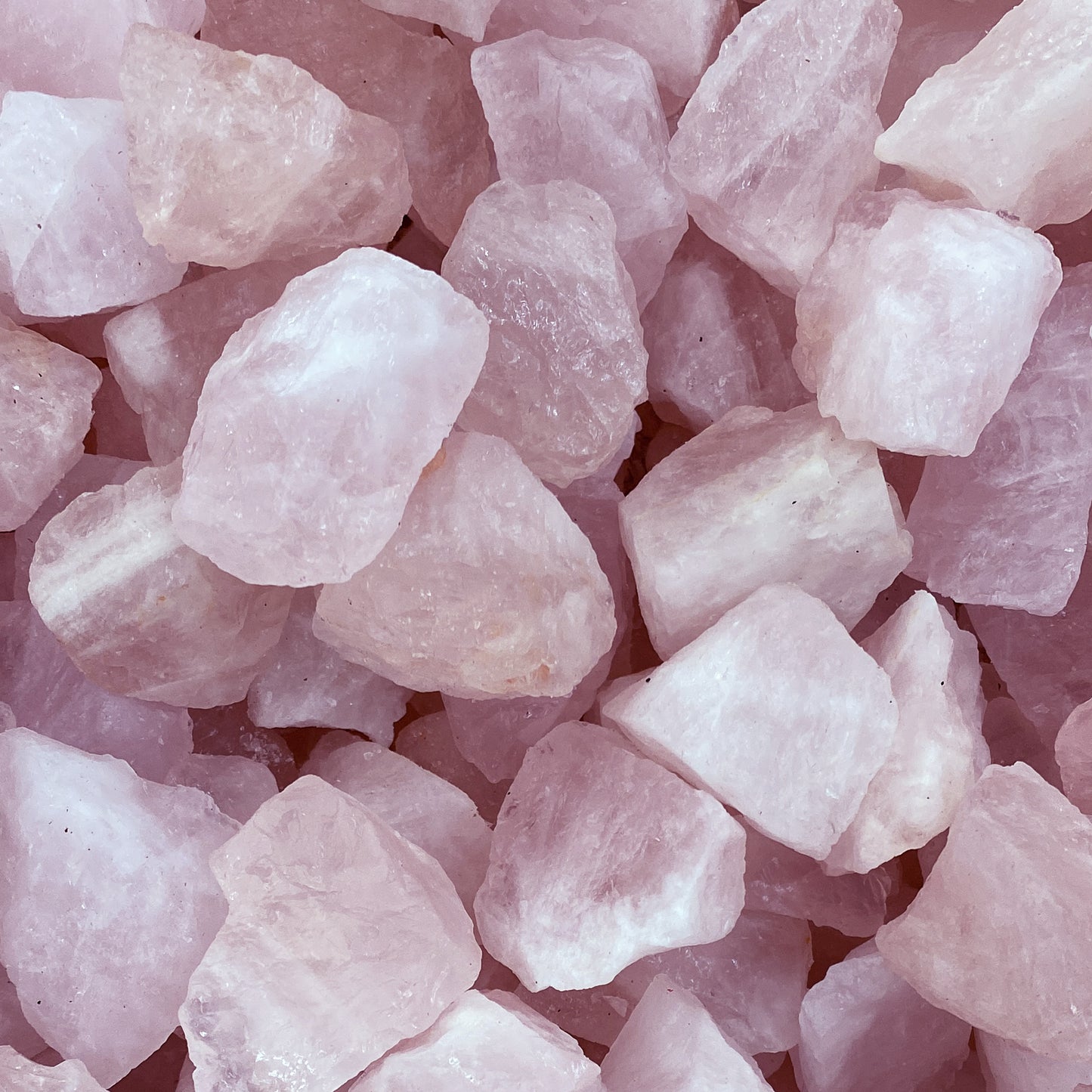 Cuarzo Rosa en Bruto para Atraer el Amor